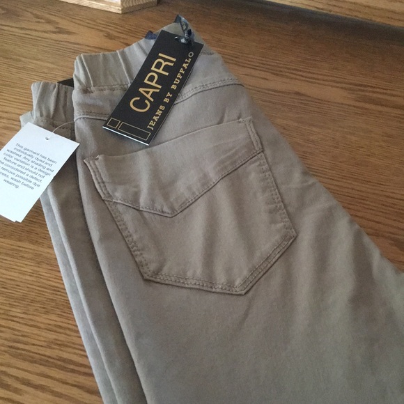 Jeans by Buffalo Pants - Jeans by Buffalo capris Small NWT